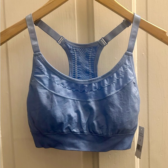 NWT- DIP BRAND - Blue yoga top “Wicking” “Color Run Women Active” Size: Small - Picture 7 of 11